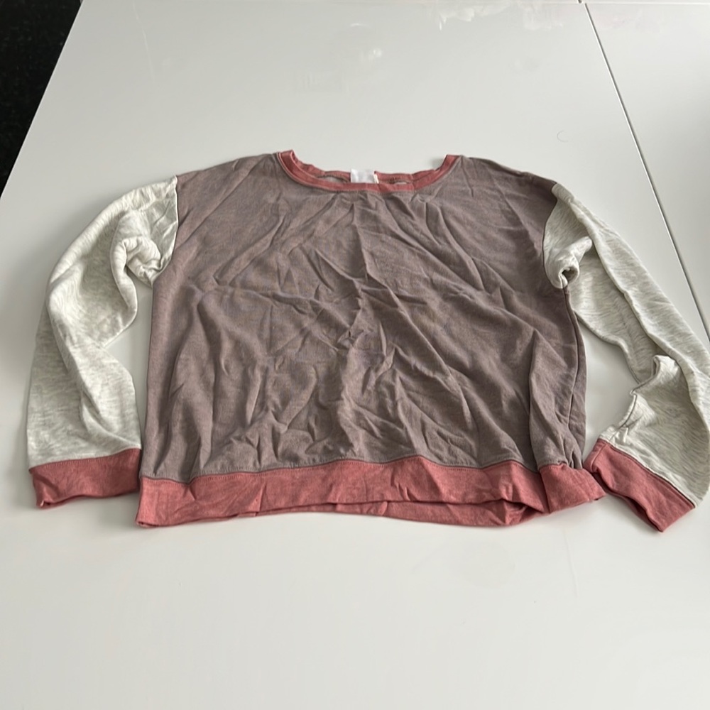 Project social t top
